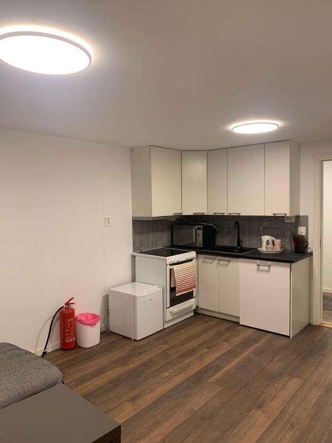 Beautiful 2 Rooms Apartment In Klofta,Near Oslo Airport& Oslo Dış mekan fotoğraf